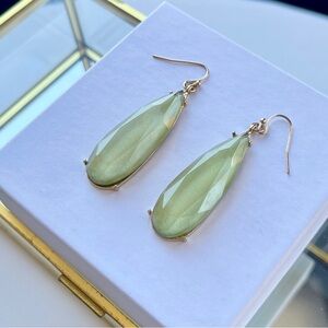 🍵 Matcha Green Teardrop Earrings